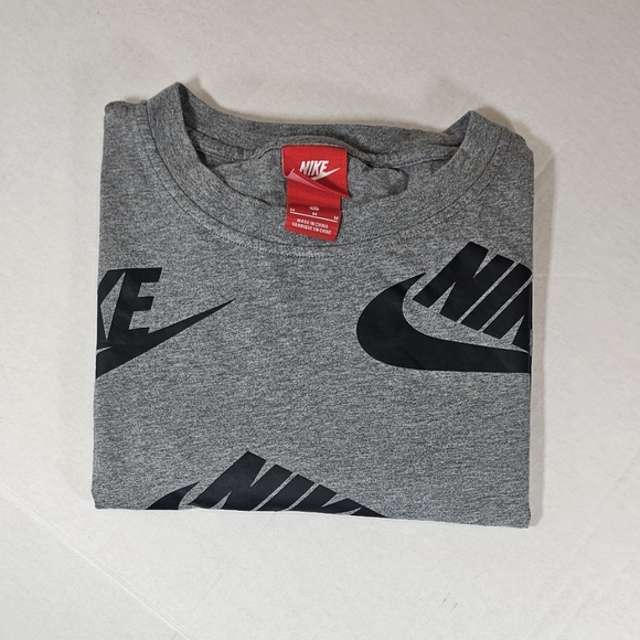 Nike Crop Top - Picture 6 of 7